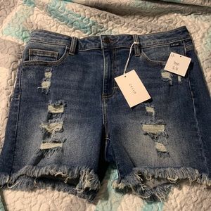 NWT Cello Jean Shorts